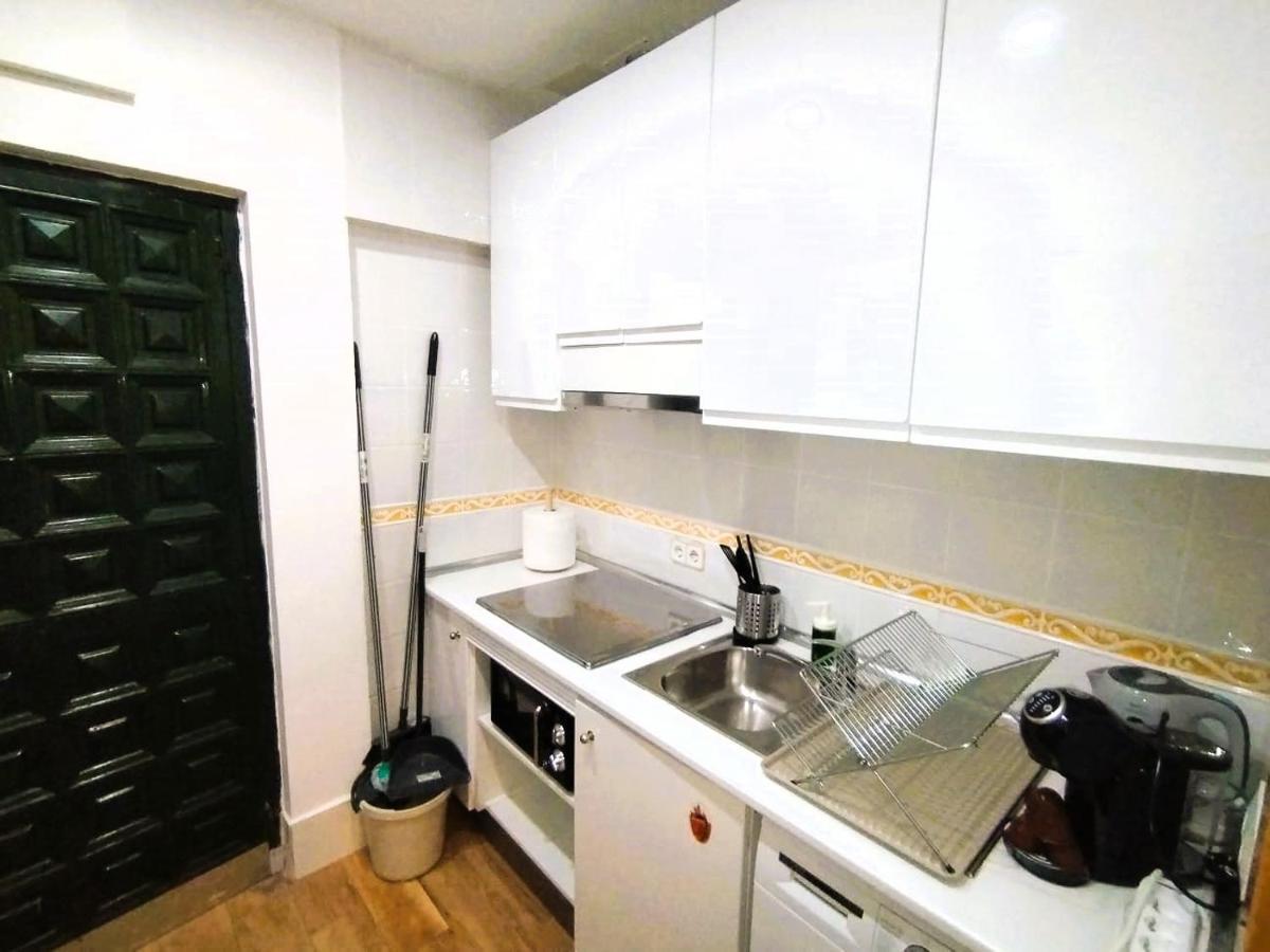 Puerta Del Sol - Apartamento Para 6 Madrid Ngoại thất bức ảnh