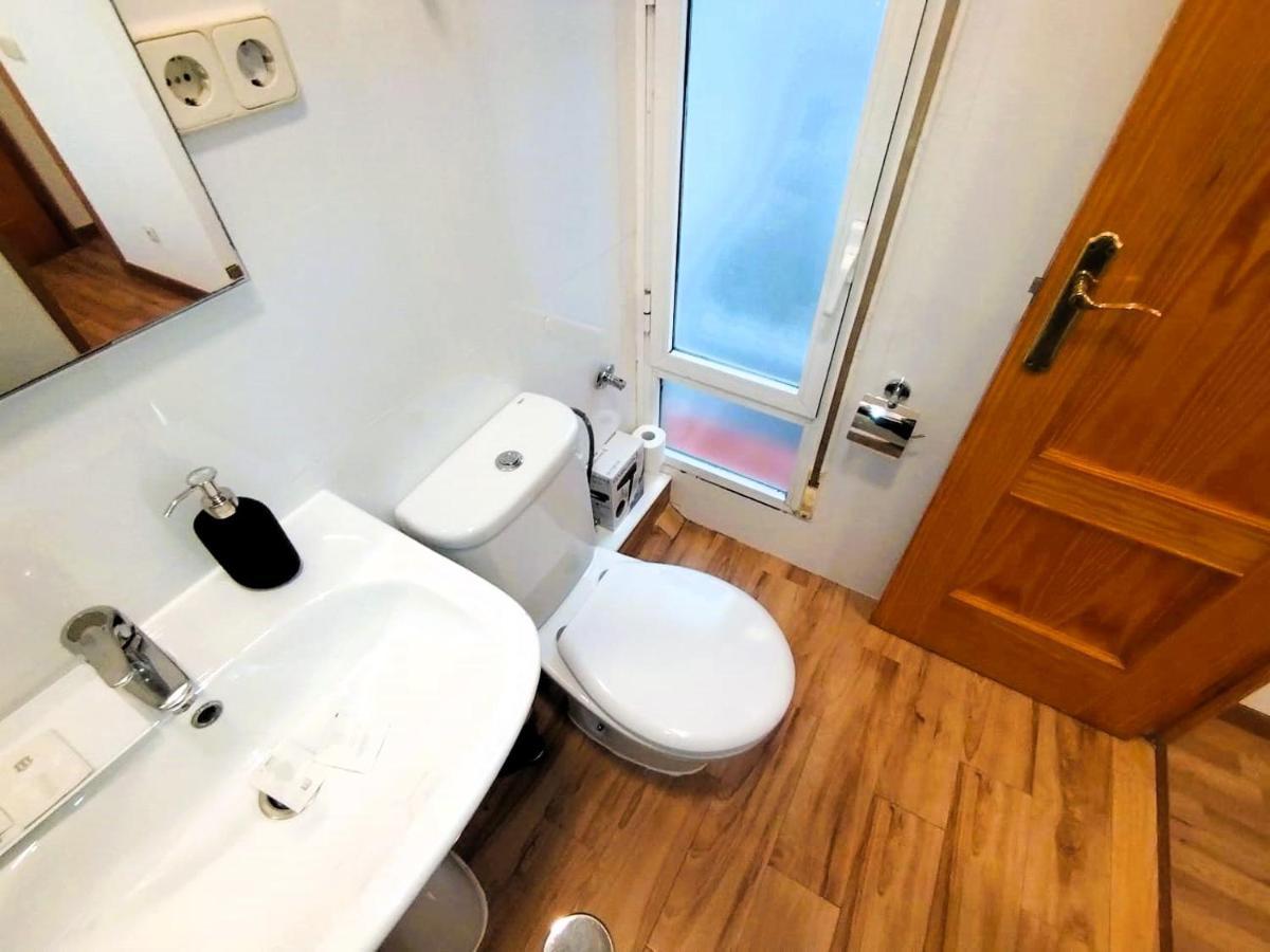 Puerta Del Sol - Apartamento Para 6 Madrid Ngoại thất bức ảnh