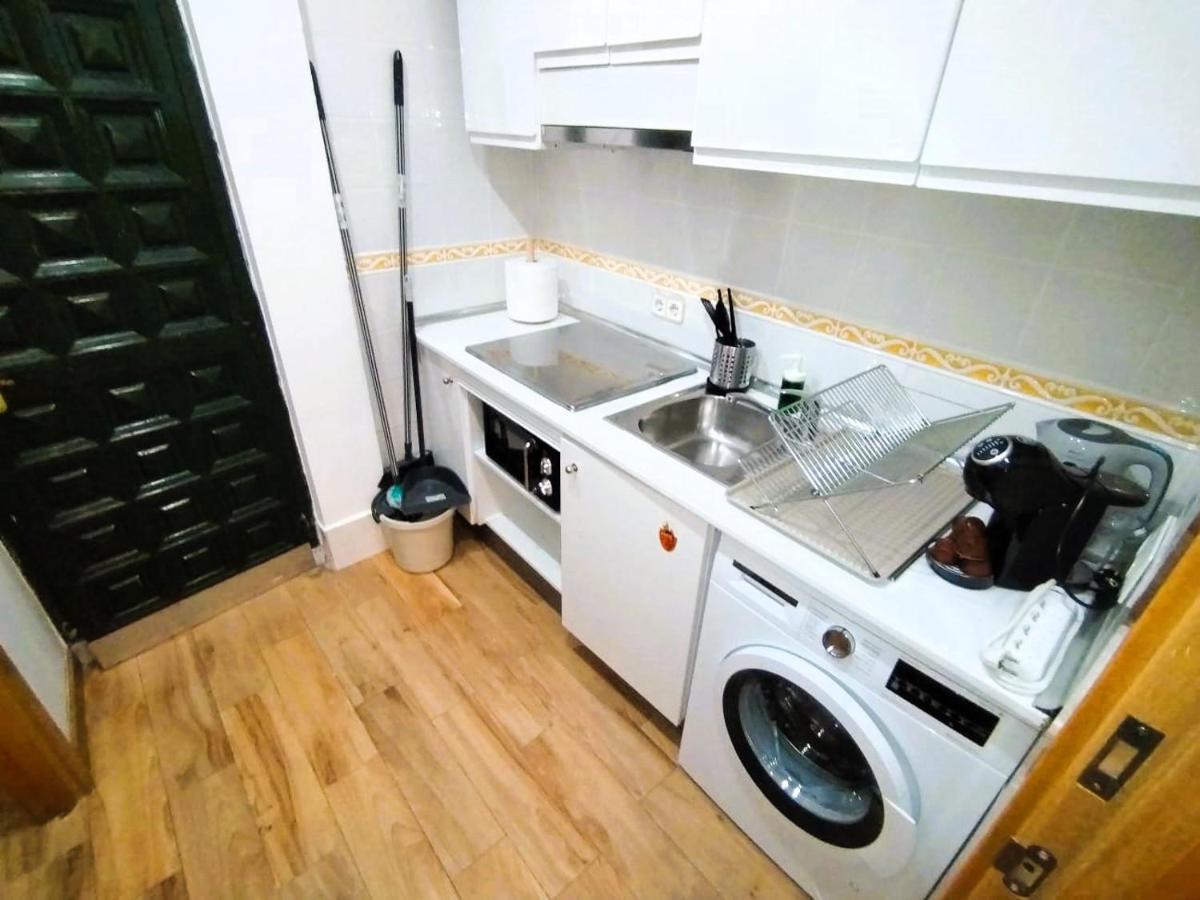 Puerta Del Sol - Apartamento Para 6 Madrid Ngoại thất bức ảnh