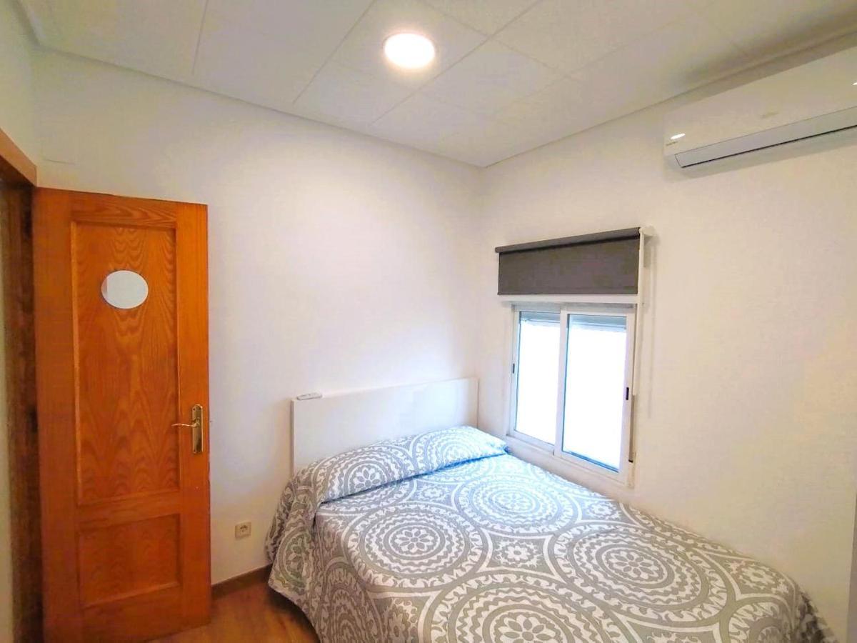 Puerta Del Sol - Apartamento Para 6 Madrid Ngoại thất bức ảnh