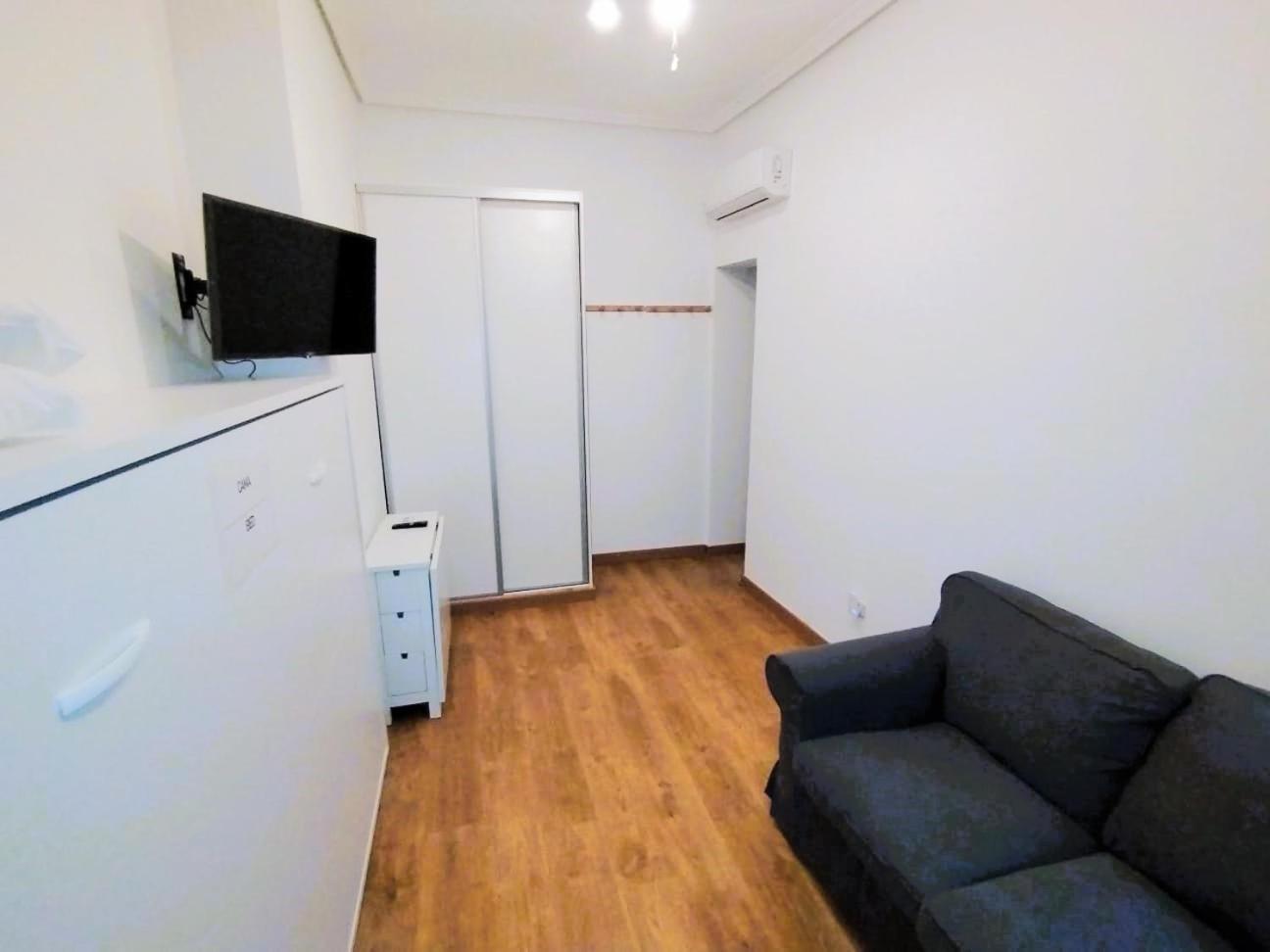 Puerta Del Sol - Apartamento Para 6 Madrid Ngoại thất bức ảnh